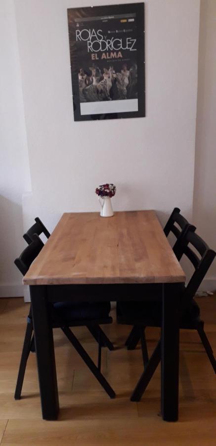 Appartement Cosy Au Coeur Du Centre Historique. 아흘르 외부 사진